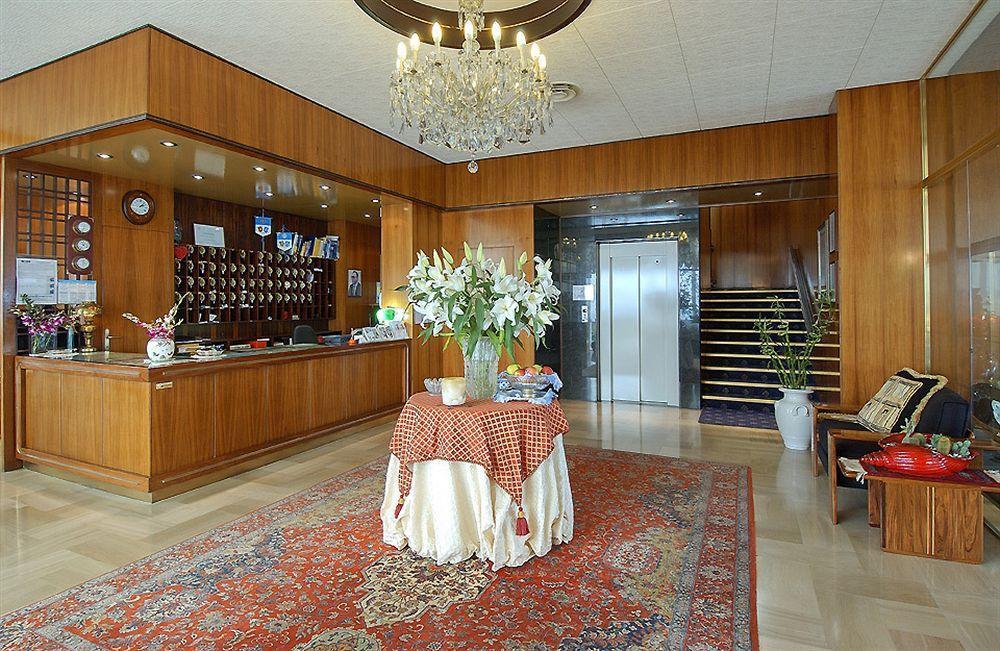 Hotel Universo Lido di Jesolo Exterior photo